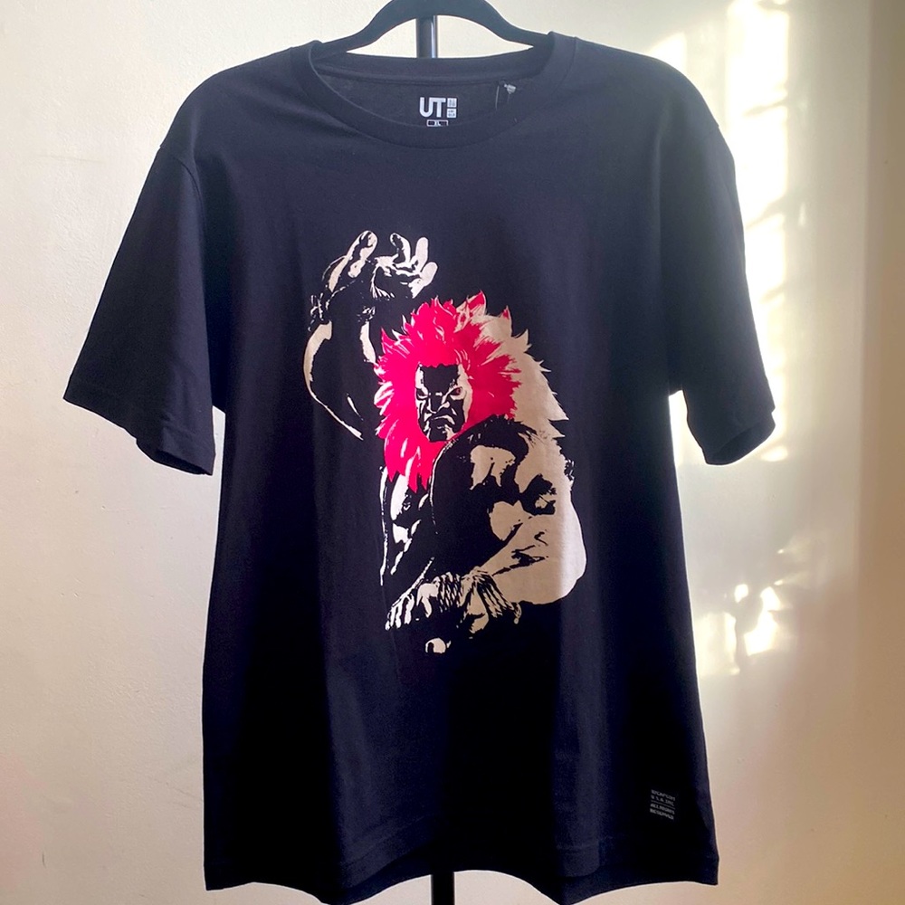 Uniqlo street fighter Tee
